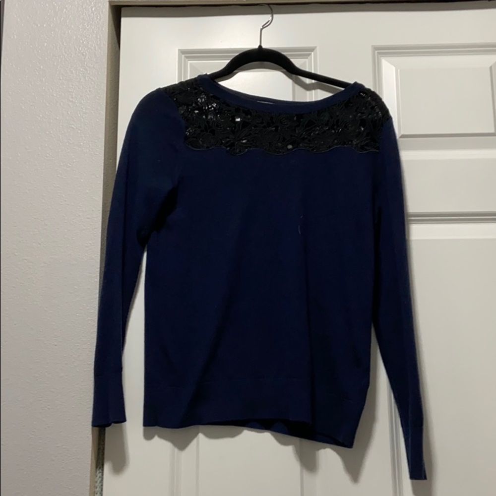 Women’s sweater